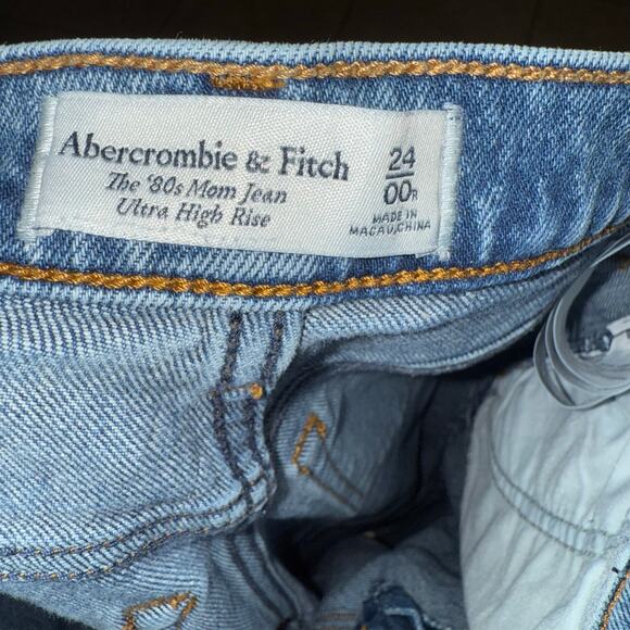 Abercrombie & Fitch The 80’s Mom Jean Ultra High Rise Blue Denim Size 24/00 - Picture 6 of 9